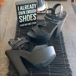 Steve Madden 6 inch platform heels